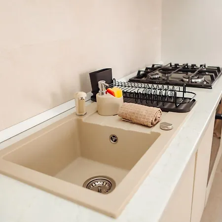 Urban Retreat Carpatilor *