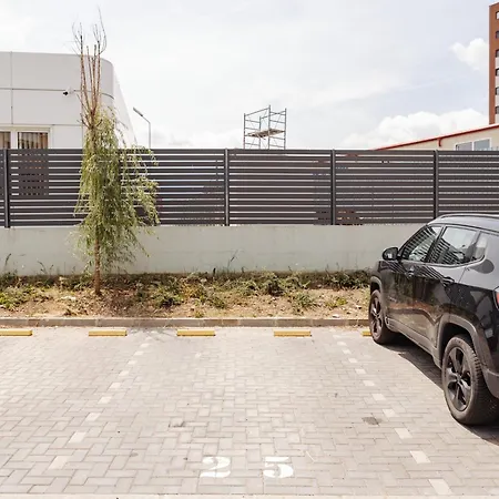 Urban Retreat Carpatilor דירה בראשוב