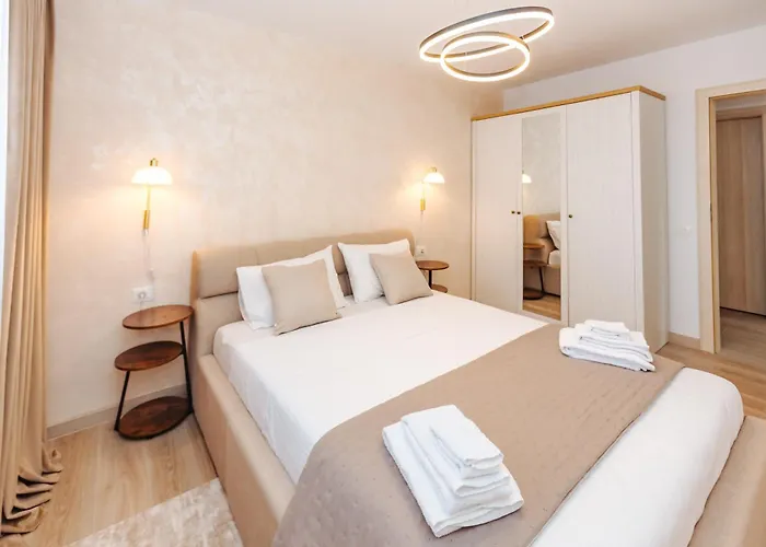 Urban Retreat Carpatilor * בראשוב