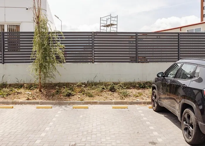 Urban Retreat Carpatilor דירה בראשוב